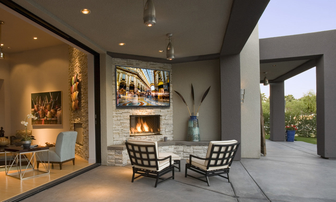 SunBriteTV Veranda 3 Series 4K Outdoor Smart TV